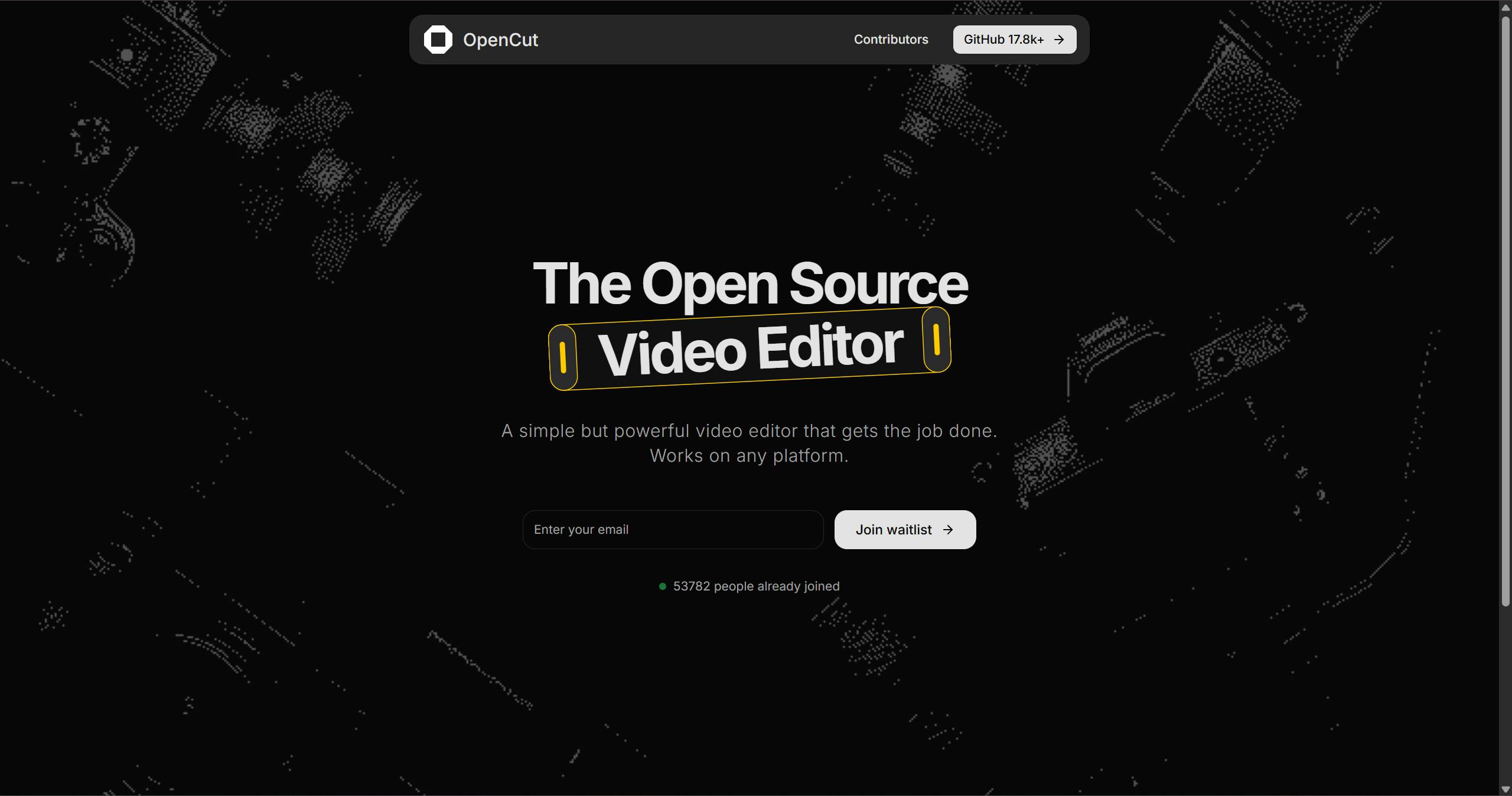 Interface de l'éditeur vidéo OpenCut montrant la timeline et les outils de montage