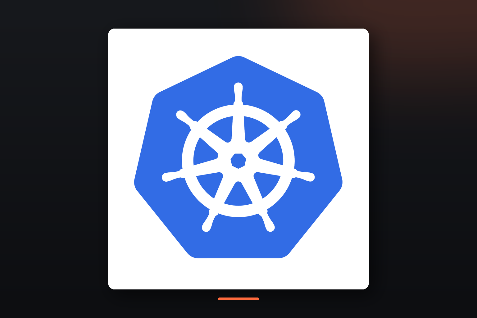 Logo officiel de Kubernetes sur fond sombre NumeriBrain
